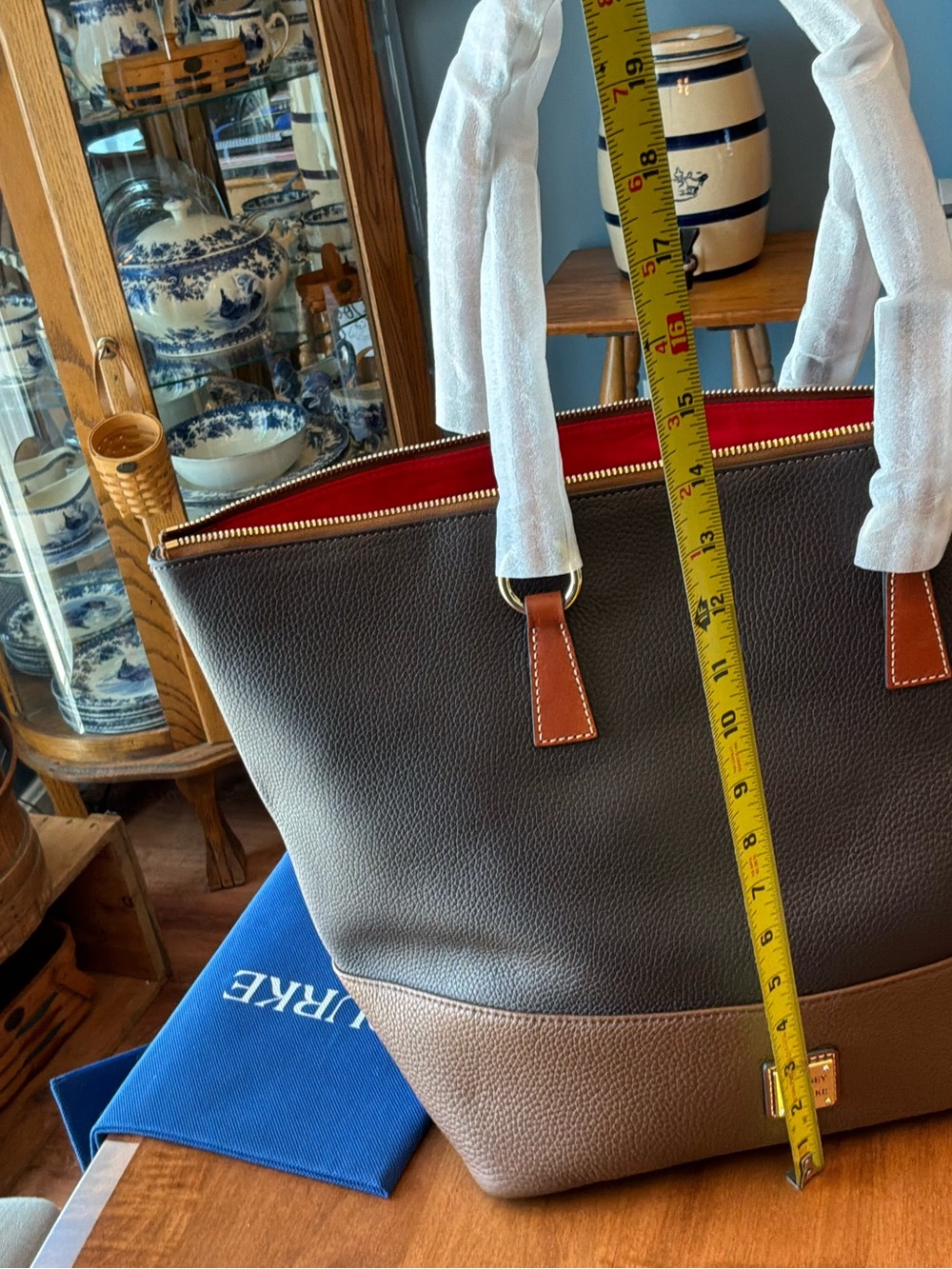 Dooney & Bourke Two-Tone Color block Pebble Leather Tobi Tote bark - Picture 15 of 16